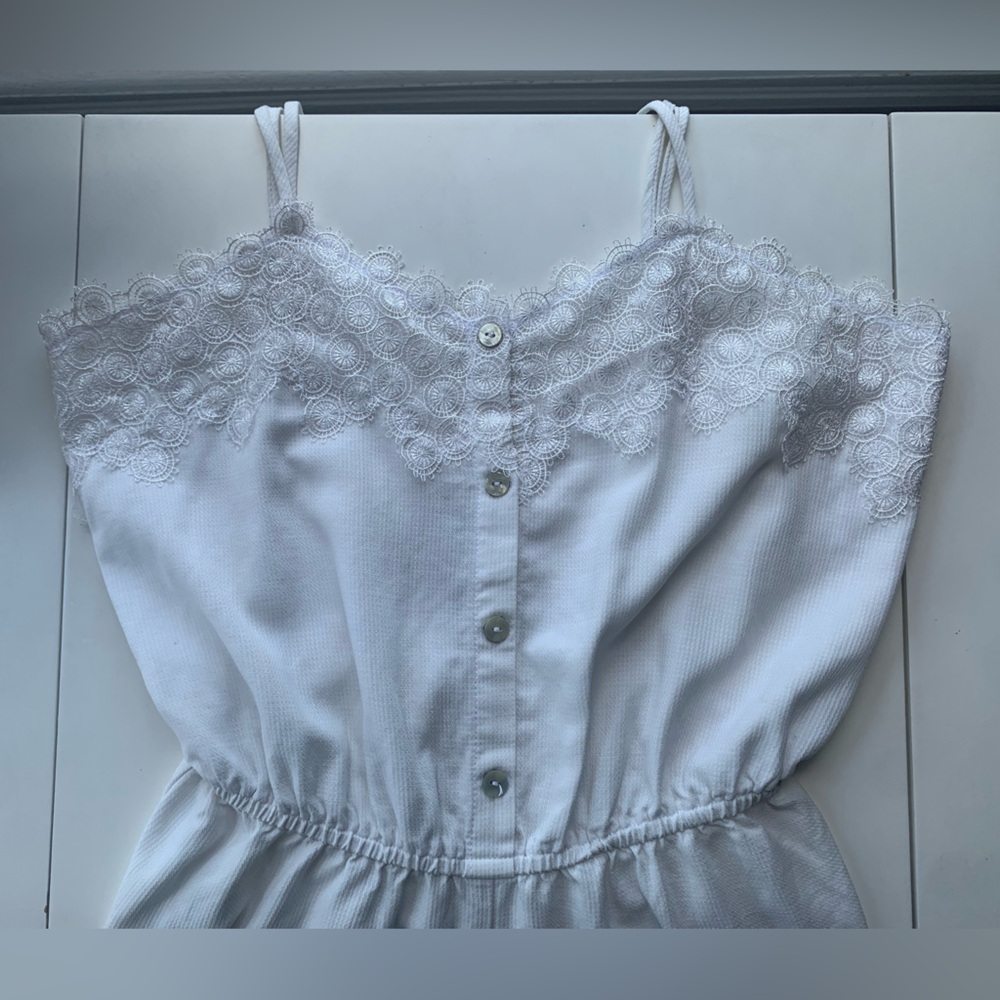Stone Cold Fox ‘Lansing’ Lace Romper